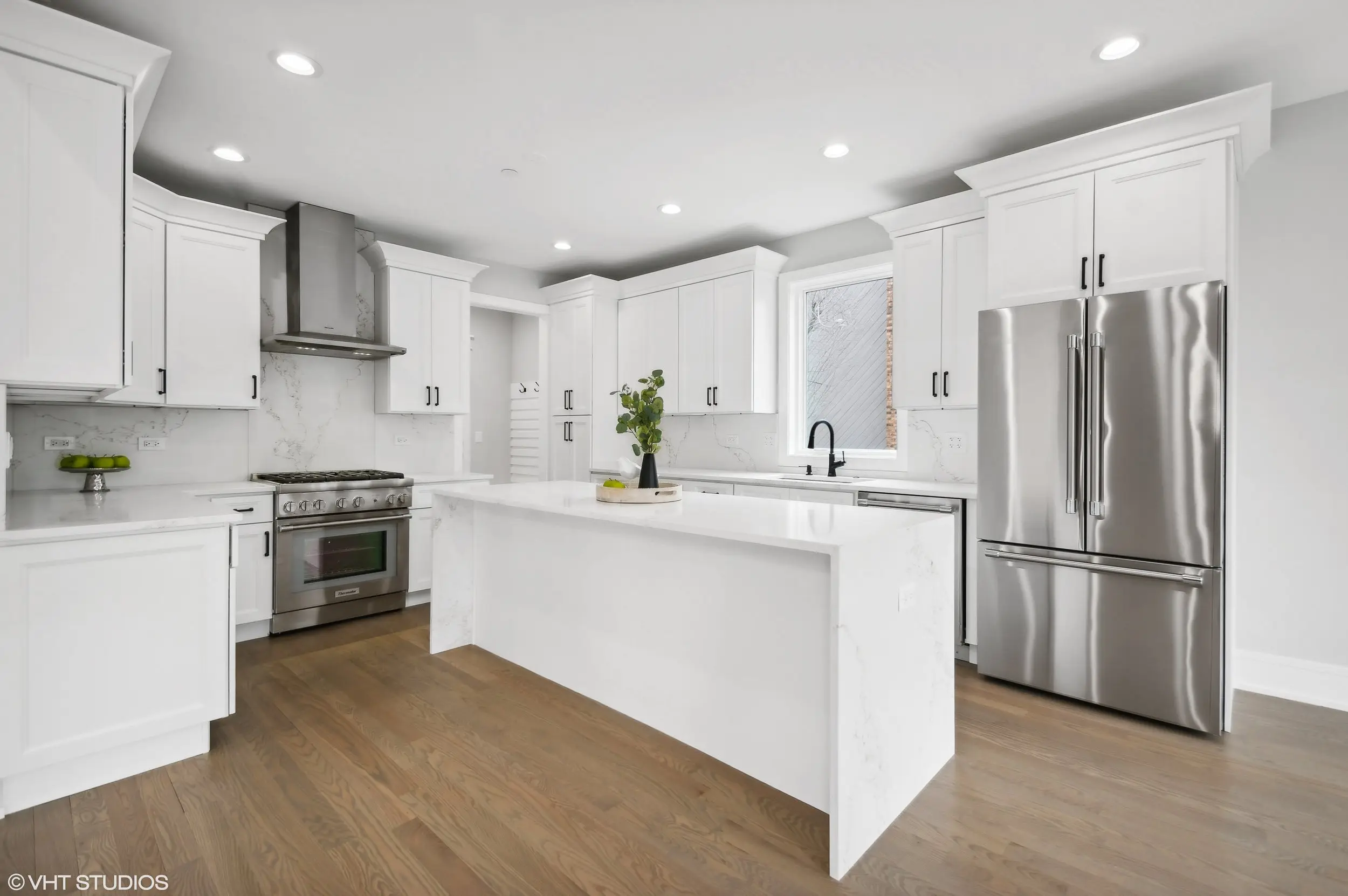 Highland Park Residence — Kitchen